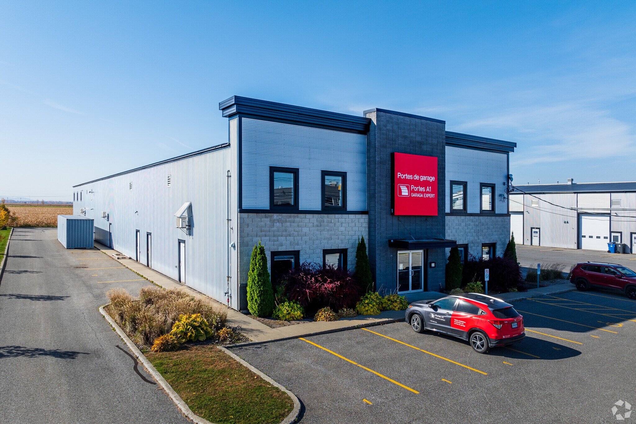 1350 Boul Lionel-Boulet, Varennes, QC à louer Photo principale– Image 1 sur 3