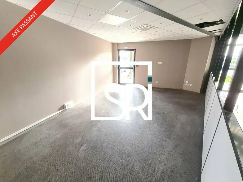 Local commercial dans Cournon-d'Auvergne à louer - Photo intérieure – Image 3 sur 12