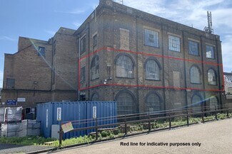Plus de détails pour Woolwich Church St, Londres - Industriel/Logistique à louer