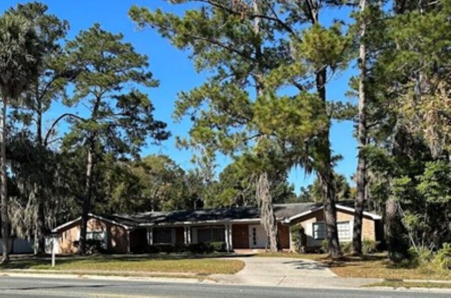 1333 SE 17th St, Ocala, FL à vendre - Photo de l’immeuble – Image 2 sur 2