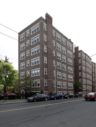 Plus de détails pour 19 Garden St, Cambridge, MA - Bureau à louer