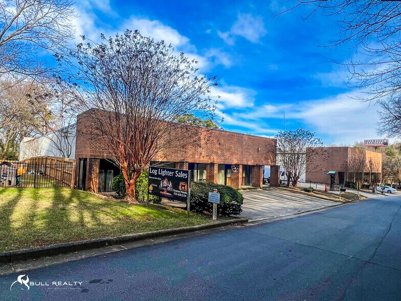 121 Bells Ferry Ln, Marietta, GA à louer - Photo de l’immeuble – Image 3 sur 10