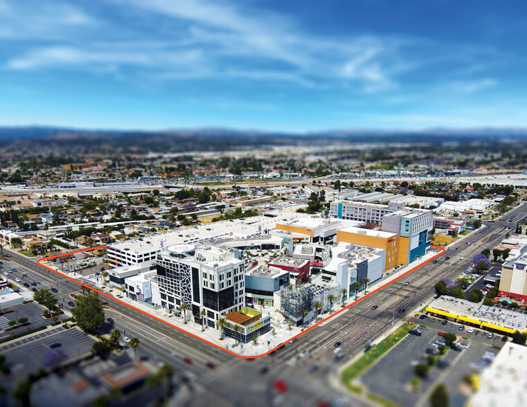 6940 Beach Blvd, Buena Park, CA à louer - Photo de l’immeuble – Image 1 sur 5