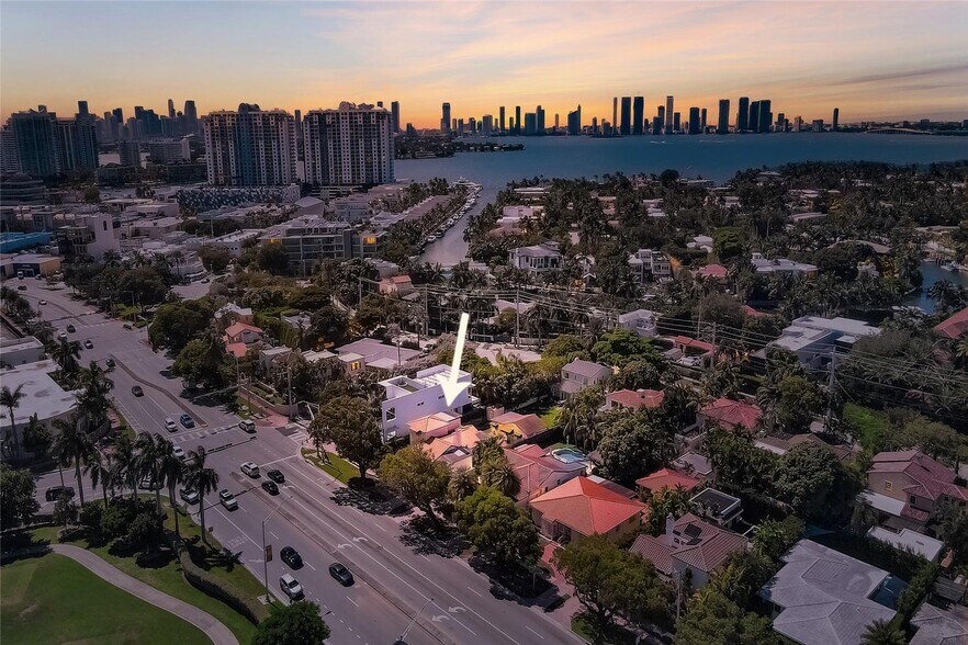 2024 Alton Rd, Miami Beach, FL à vendre - Photo de l’immeuble – Image 1 sur 54