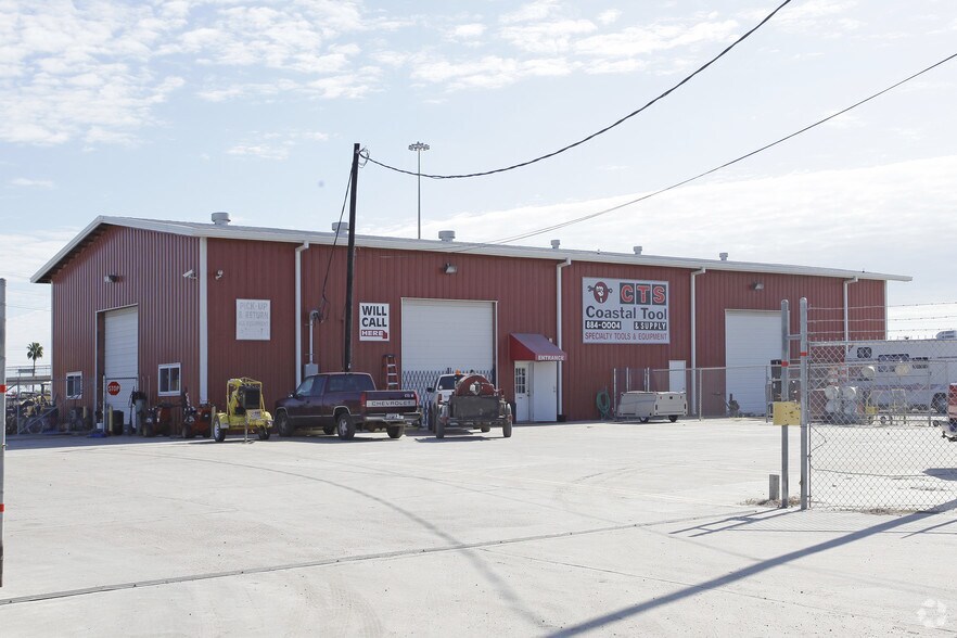 4930 I-37 Access Rd, Corpus Christi, TX à louer - Photo de l’immeuble – Image 2 sur 2