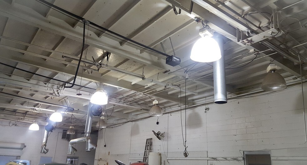 171 S E St, San Bernardino, CA à louer - Photo intérieure – Image 3 sur 11