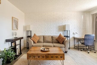 Plus de détails pour 7031 N 80th Ave, Glendale, AZ - Logement à vendre