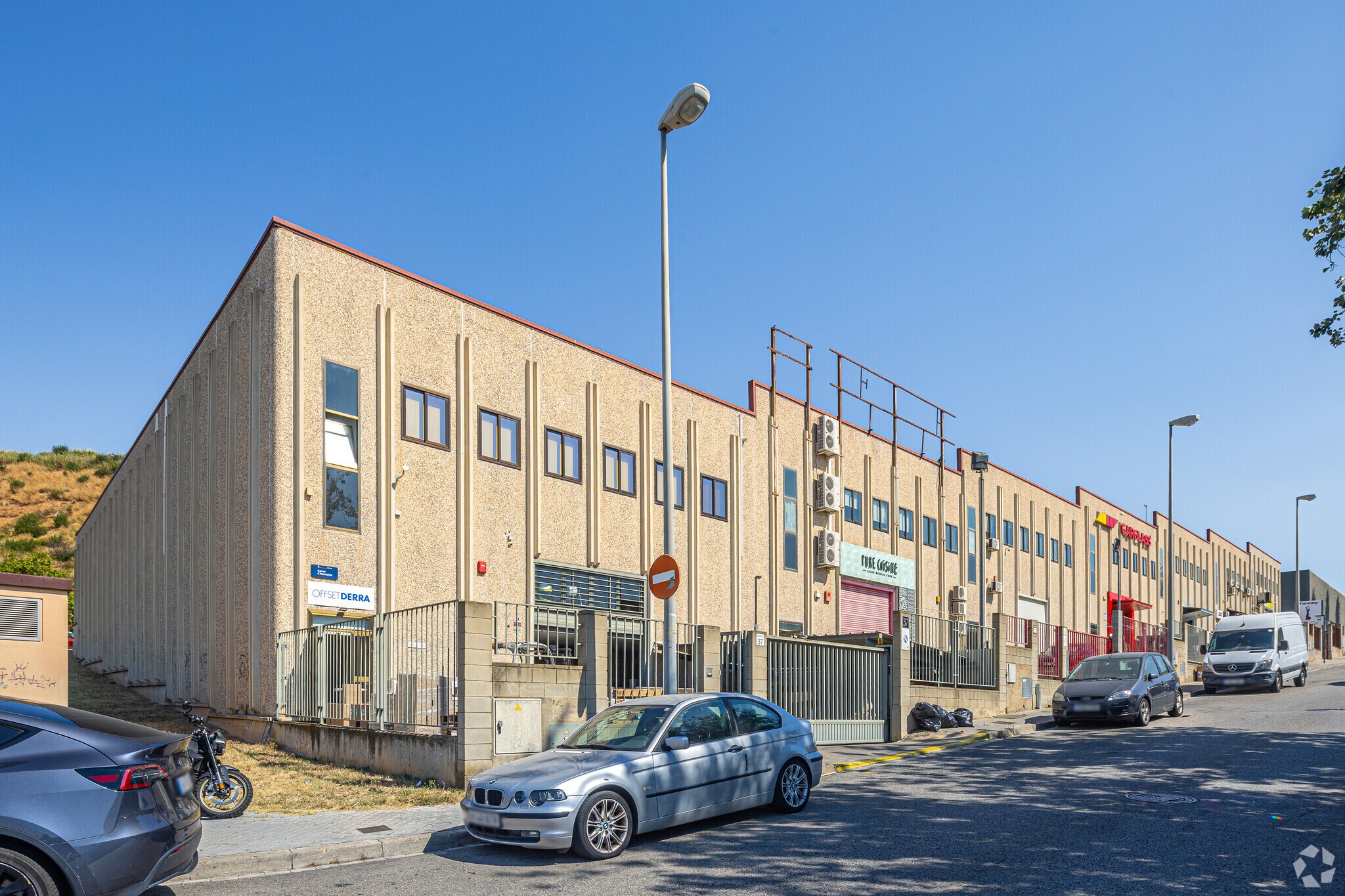 Industriel/Logistique dans Badalona, Barcelona à louer Photo principale– Image 1 sur 5