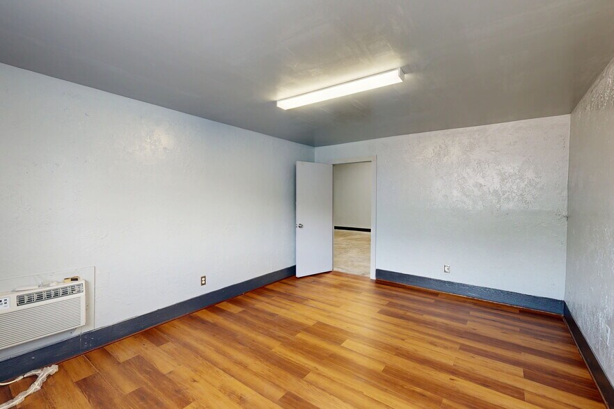 7676 N I-45, Houston, TX à louer - Numérisation 3D Matterport – Image 2 sur 14