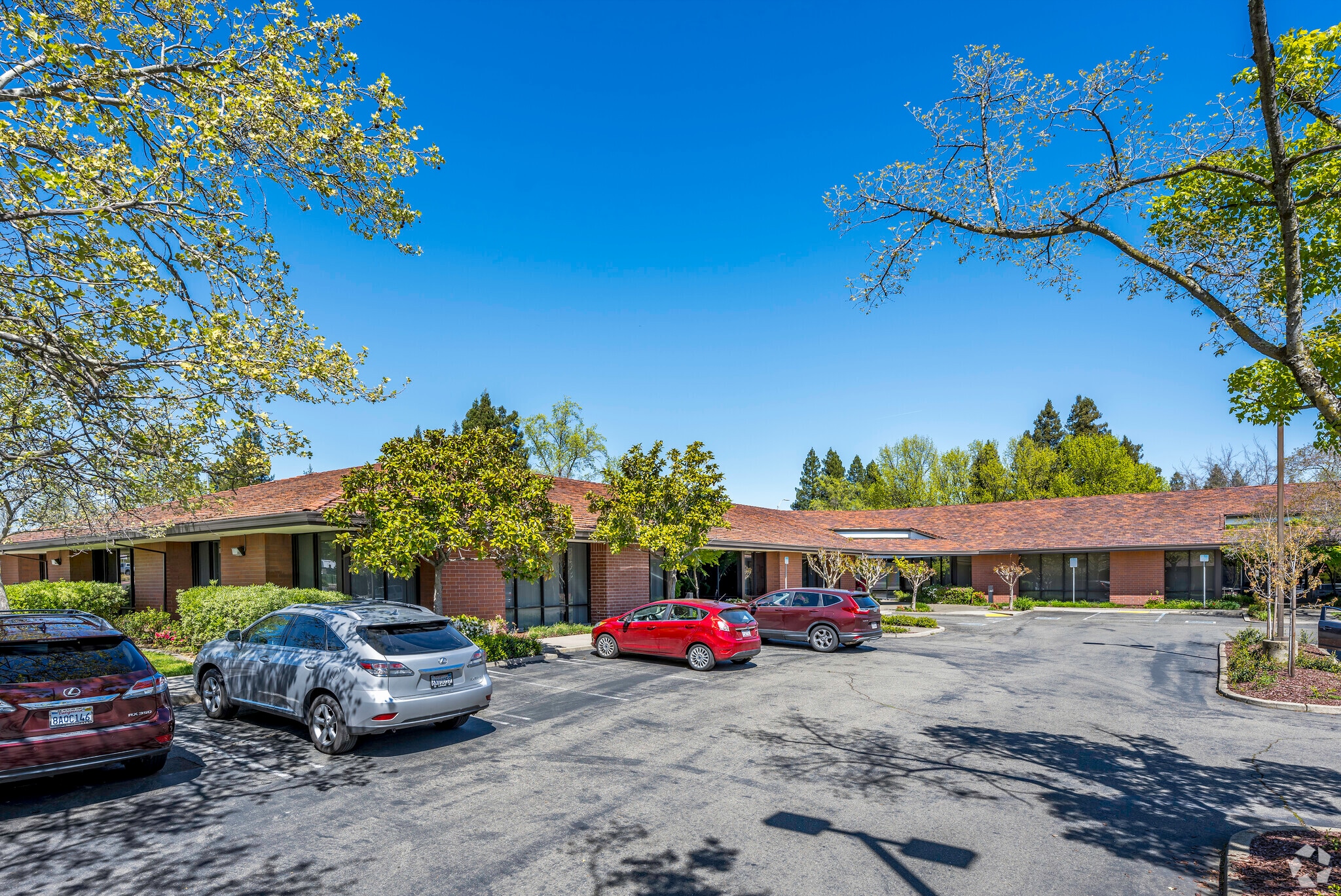 1700 eureka Rd, Roseville, CA à vendre Photo principale– Image 1 sur 14