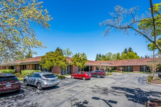 Plus de détails pour 1700 eureka Rd, Roseville, CA - Bureau à vendre