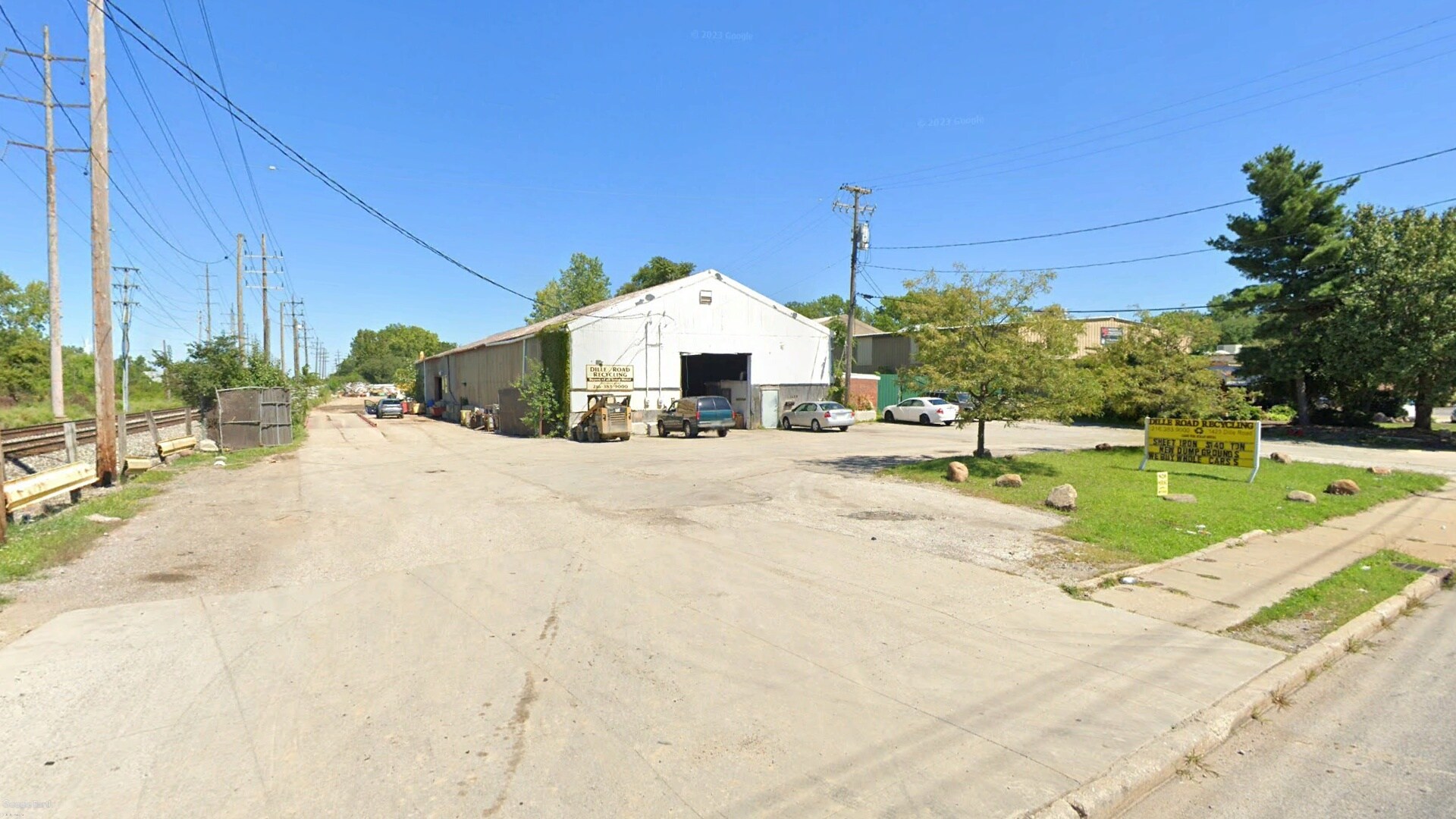 1423 Dille Rd, Euclid, OH à louer Photo de l’immeuble– Image 1 sur 6