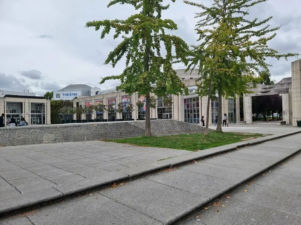 Industriel/Logistique dans Le Blanc-Mesnil à louer Photo de l’immeuble– Image 1 sur 9