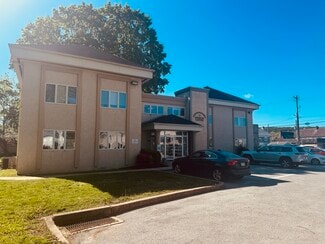 Plus de détails pour 77 Manor Ave, Downingtown, PA - Bureau/Médical à louer