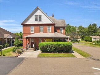 Plus de détails pour 834 Newfield St, Middletown, CT - Local commercial à vendre