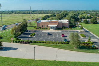 2734 N Woodlawn Ave, Wichita, KS - VUE AÉRIENNE  vue de carte - Image1