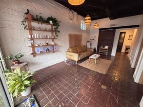 5437 Penn Ave, Pittsburgh, PA à louer Photo intérieure– Image 1 sur 25