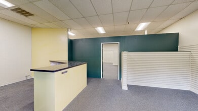 10868-10966 Combie Rd, Auburn, CA à louer Numérisation 3D Matterport– Image 1 sur 14