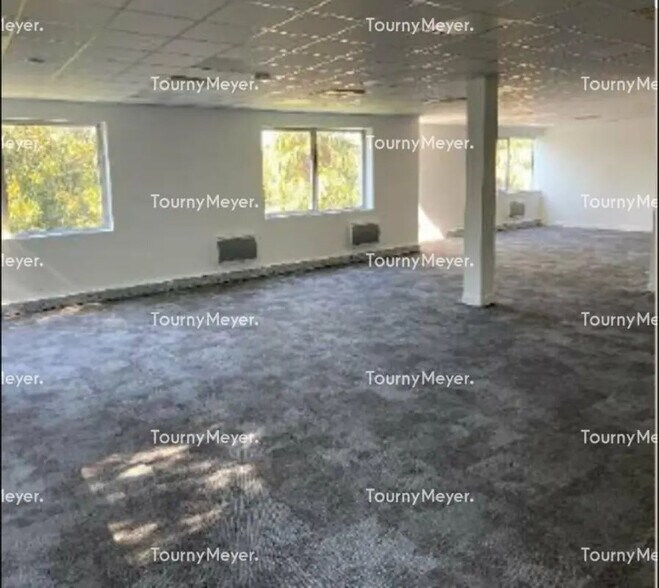 Bureau dans Lons à louer - Photo intérieure – Image 1 sur 3