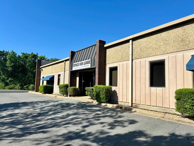 1300 Westpark Dr, Little Rock, AR à louer - Photo de l’immeuble – Image 2 sur 5