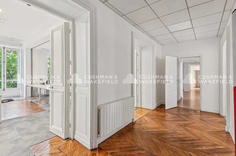 15 Boulevard Poissonnière, Paris à louer - Photo de l’immeuble – Image 3 sur 15