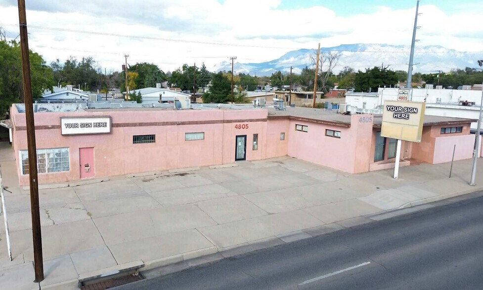 4801-4805 Menaul Blvd NE, Albuquerque, NM à vendre - Photo de l’immeuble – Image 1 sur 6