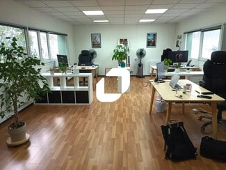 Plus de détails pour Bureau à louer