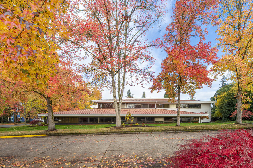 960 Liberty St SE, Salem, OR à louer - Photo de l’immeuble – Image 3 sur 14