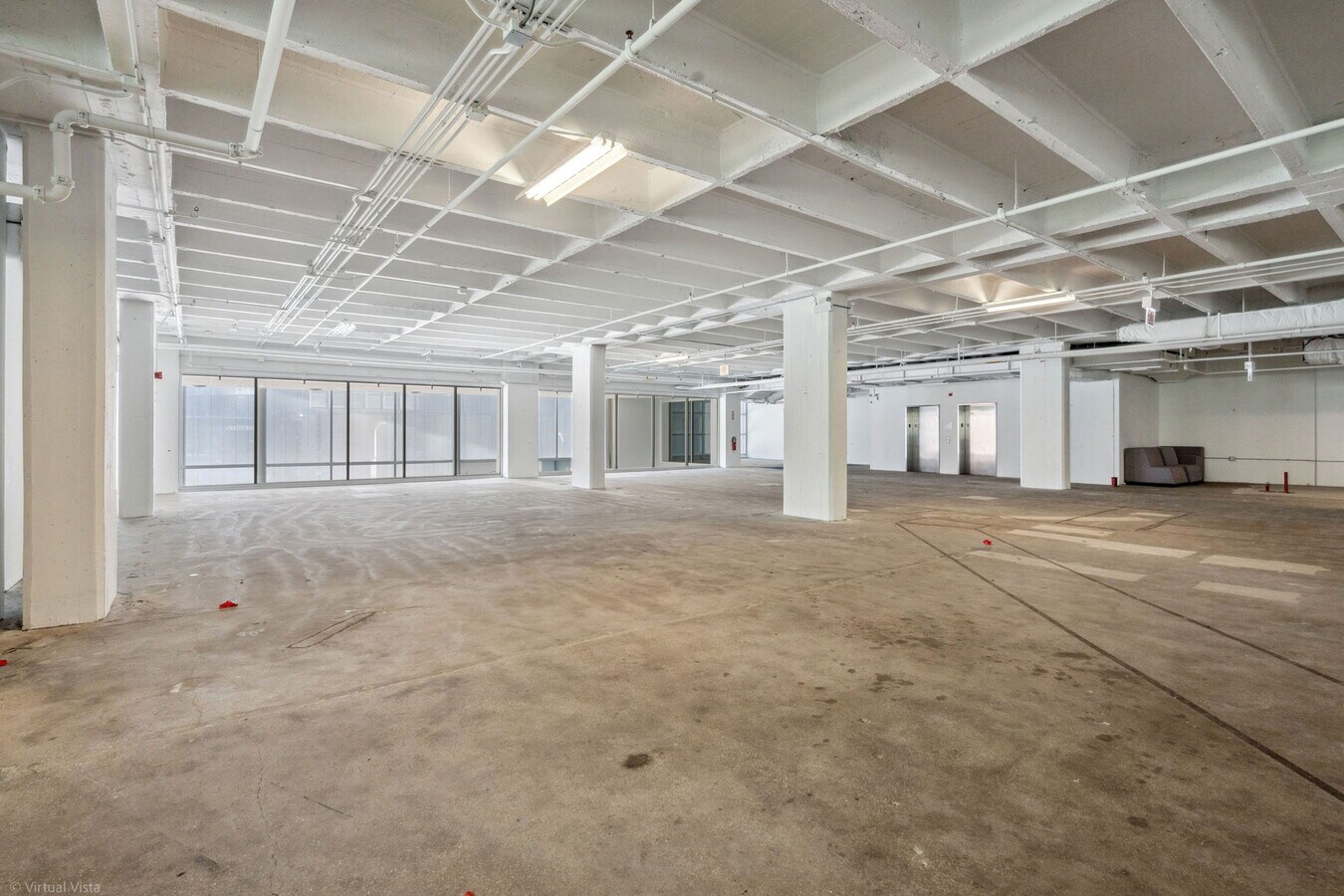 360 N State St, Chicago, IL 60654 - Lot 300 - - Photo intérieure - Image 1 of 6
