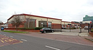 Plus de détails pour 89 Manor Farm Rd, Wembley - Industriel/Logistique à vendre