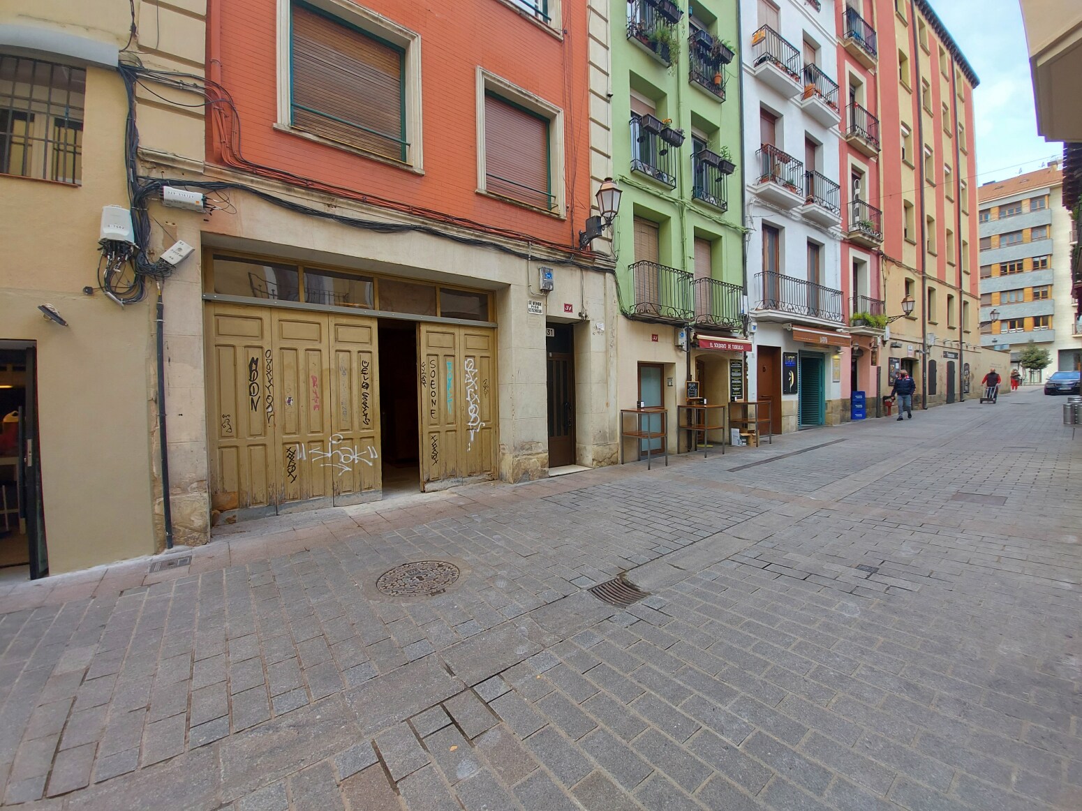 Local commercial dans Logroño, La Rioja à louer Photo de l’immeuble– Image 1 sur 2