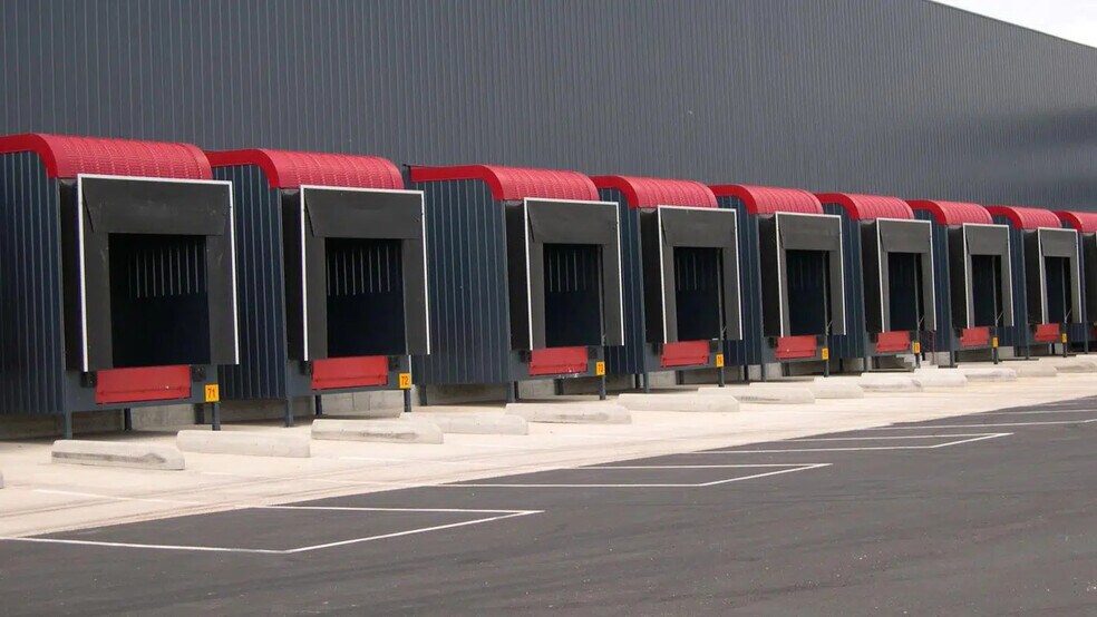 Val De Loire, Meung-sur-Loire à louer - Photo de l’immeuble – Image 2 sur 5