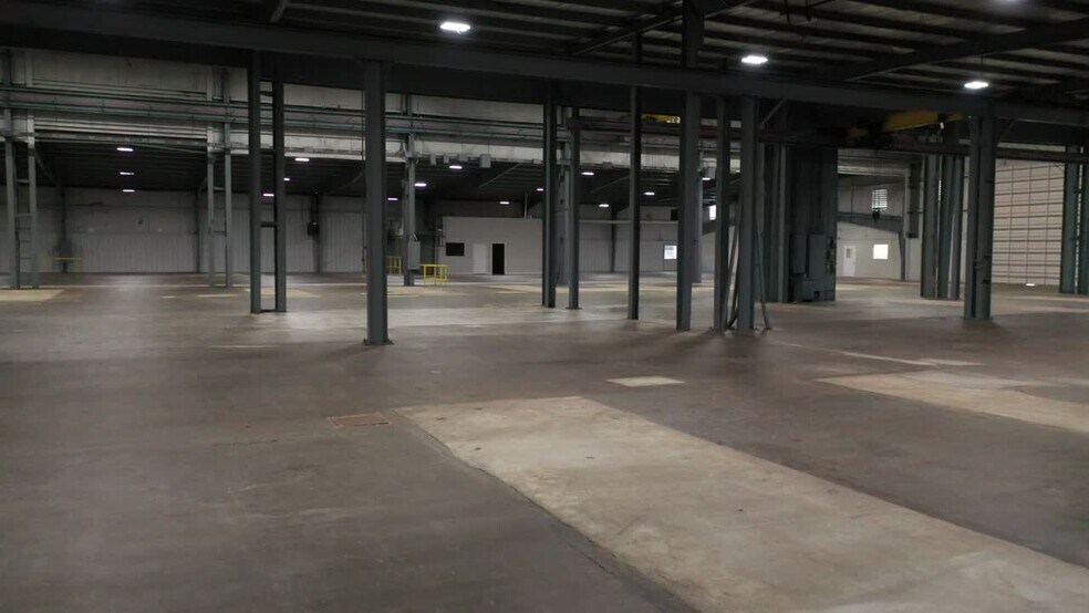600 S Loop 485, Gladewater, TX à louer - Vidéo sur l’annonce professionnelle – Image 3 sur 34