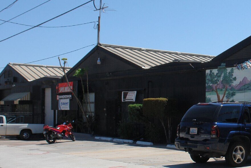 4606 Santa Fe St, San Diego, CA à louer - Photo de l’immeuble – Image 2 sur 2
