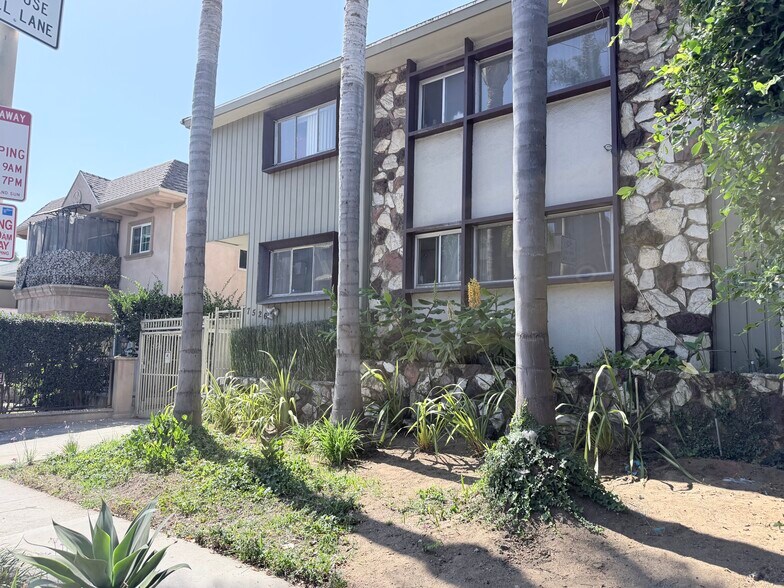 7526 Fountain Ave, West Hollywood, CA à vendre - Photo de l’immeuble – Image 3 sur 8