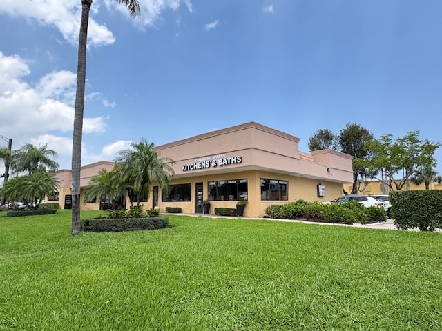 190 Glades Rd, Boca Raton, FL à louer Photo de l’immeuble– Image 1 sur 6