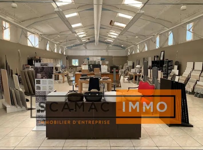 Industriel/Logistique dans Aramon à vendre Photo de l’immeuble– Image 1 sur 7