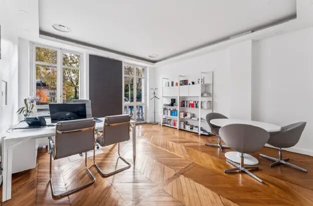 Bureau dans Paris à vendre Photo intérieure– Image 1 sur 4