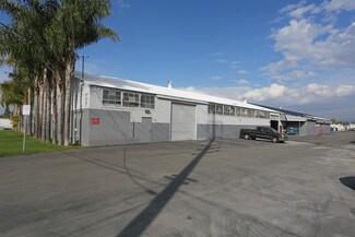 Plus de détails pour 551-583 N Batavia St, Orange, CA - Industriel/Logistique à louer