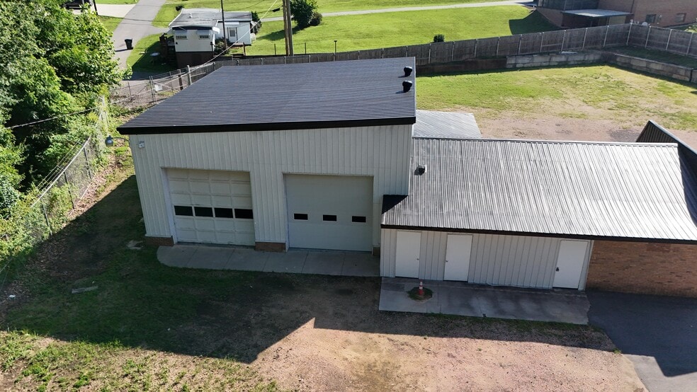 2879 N Cannon Blvd, Landis, NC à louer - Photo de l’immeuble – Image 2 sur 7