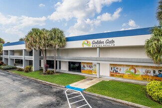 Plus de détails pour 900 Park Centre Blvd, Miami Gardens, FL - Local d'activités à louer