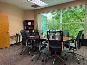 900 South Ave, Staten Island, NY à louer Photo de l’immeuble– Image 2 sur 6