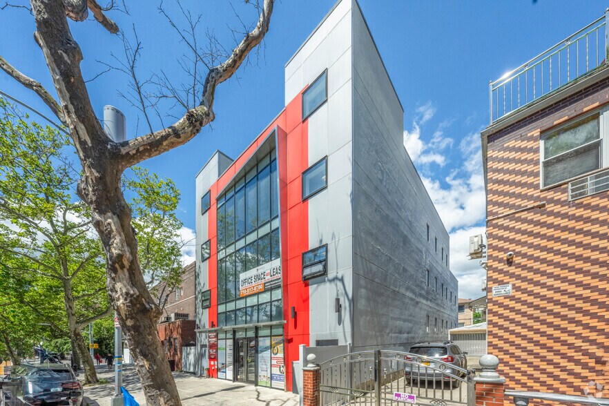 8746 20th Ave, Brooklyn, NY à vendre - Photo principale – Image 1 sur 21