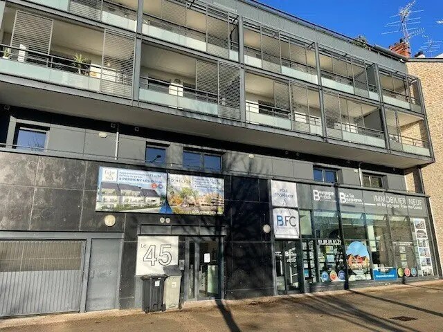 Bureau dans Dijon à louer - Photo de l’immeuble – Image 3 sur 3