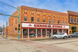 Plus de détails pour 70 E Court Ave, Winterset, IA - Local commercial à vendre