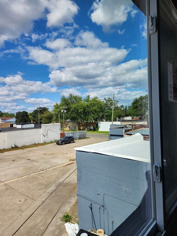 View Photo