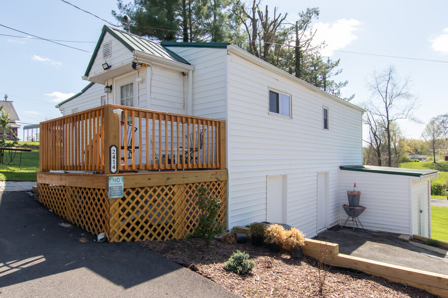 2412,2414, 2416 Bradley St, Bristol, VA à vendre - Photo de l’immeuble – Image 3 sur 13