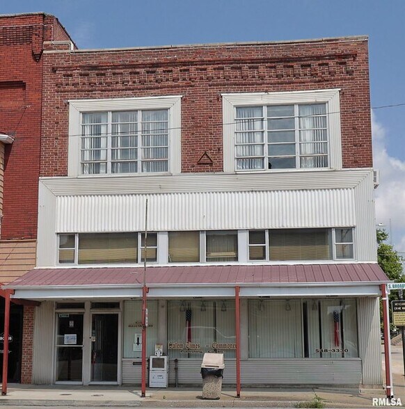 120 S Broadway Ave, Salem, IL à vendre - Photo principale – Image 1 sur 1