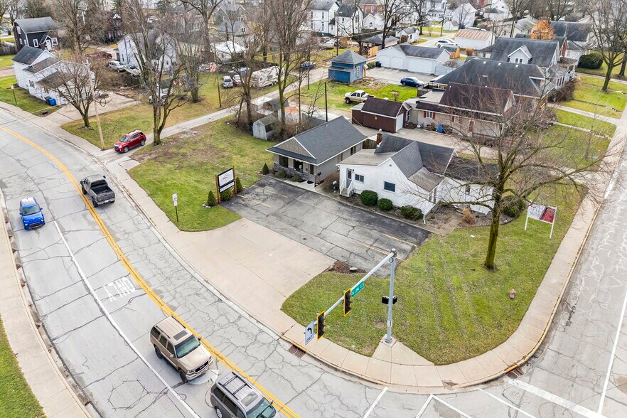 207 W North St, Columbia City, IN à vendre - Photo de l’immeuble – Image 3 sur 34