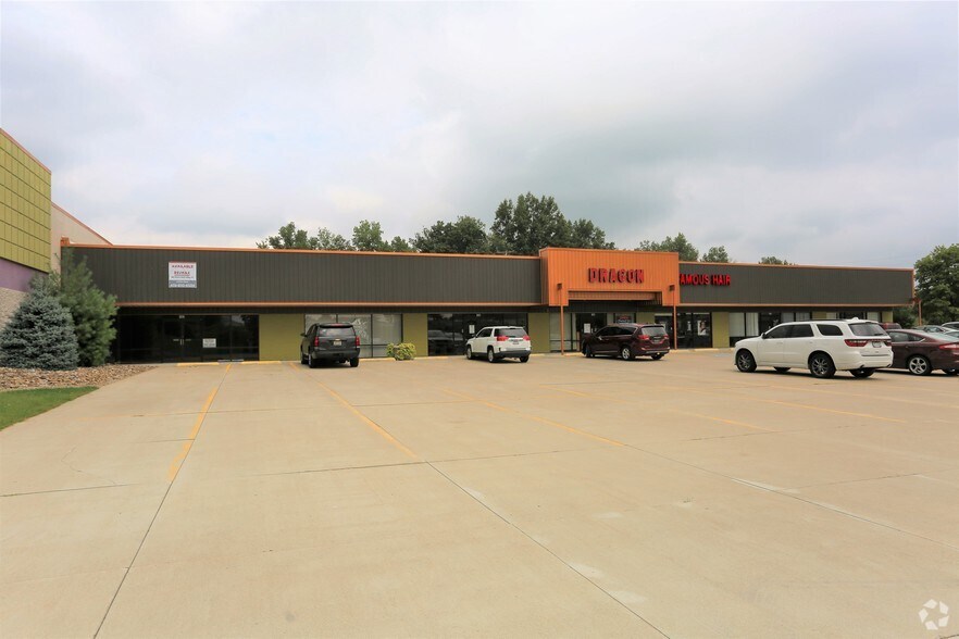 102-114 Hedstrom Dr, Ashland, OH à louer - Photo de l’immeuble – Image 3 sur 3